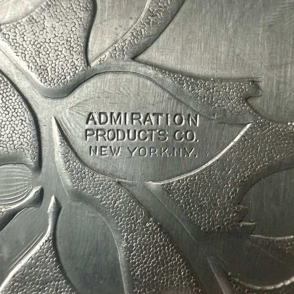 Vtg Admiration Products Co. - Floral Embossed-  Hammered Aluminum Serving Tray